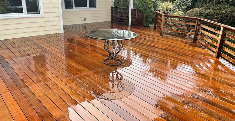 East Massapequa deck repair and maintenance company 