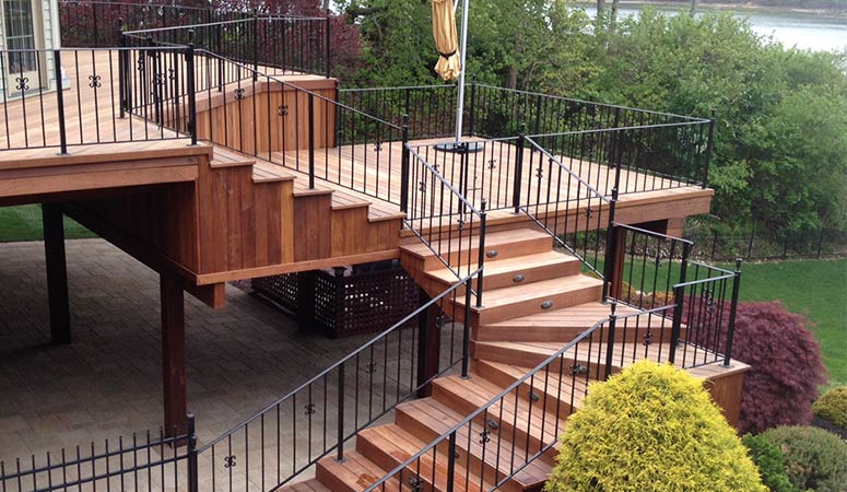 Lattingtown deck repair and maintenance company 