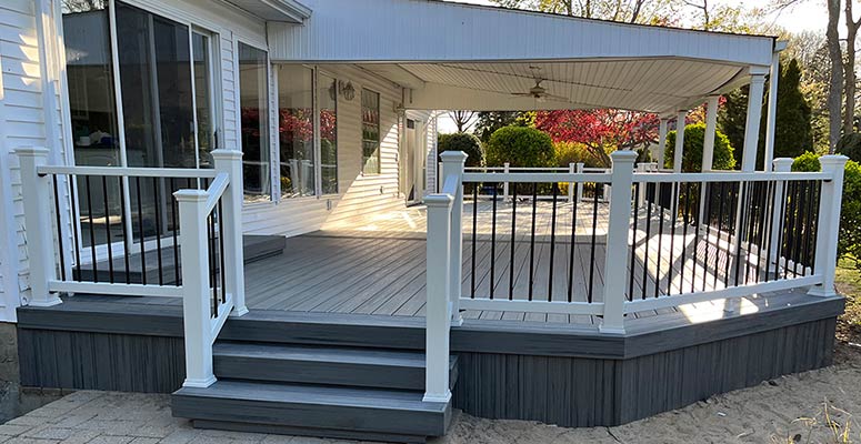 Deck Builders in Old Westbury